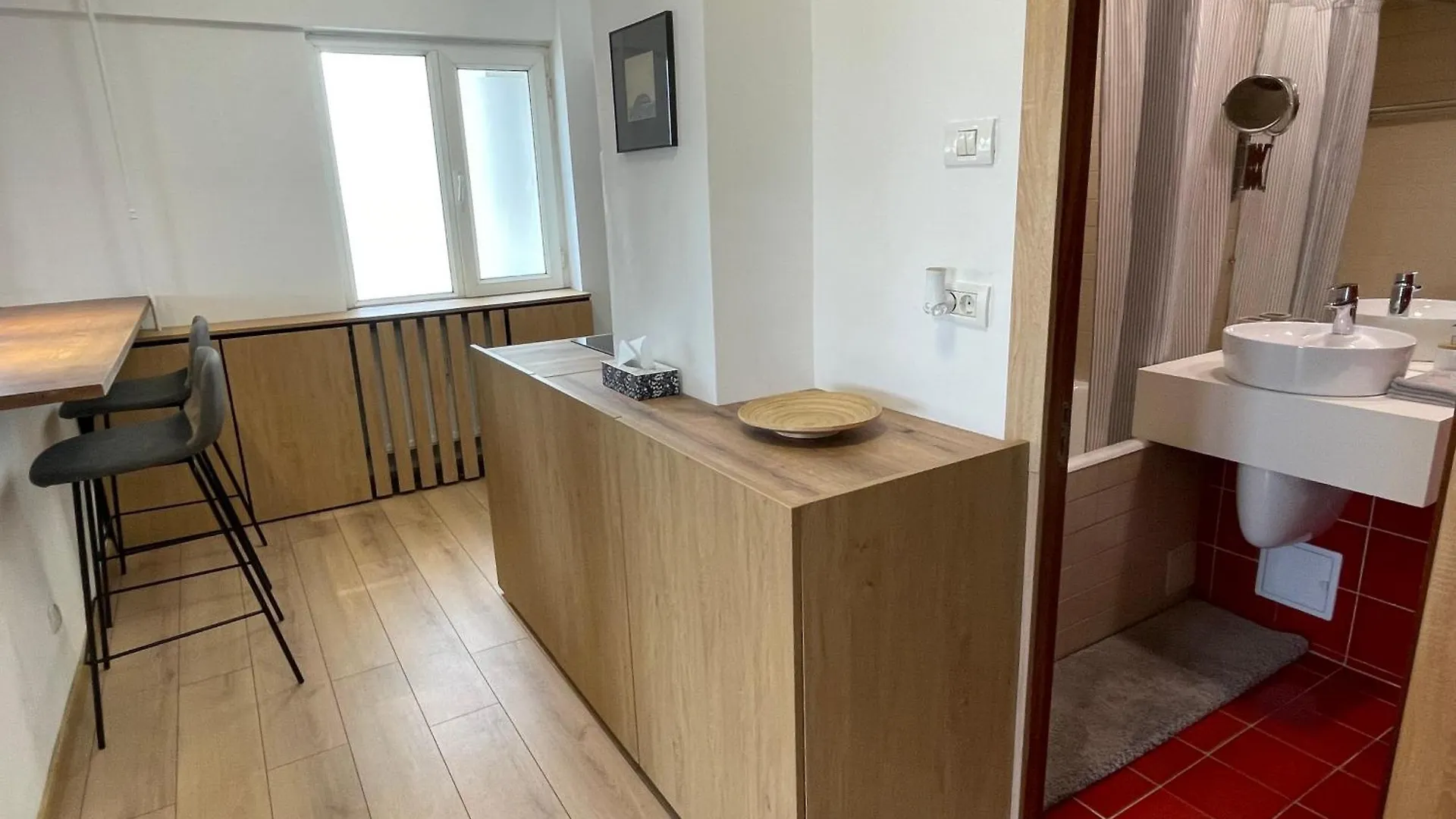 Apartment Let's get on Top Bucharest